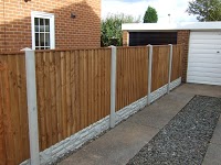 A and M Fencing and Garden Services 1118000 Image 0